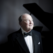 Menahem Pressler 2013 (© Julien Mignot 2)_1300x1300