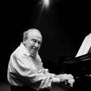 Menahem Pressler 2014 (© Julien Mignot 4)_1300x1300